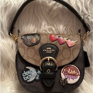 Coach Kleo Shoulder Bag 17 In Colorblock Signature Canvas With Disco Patches